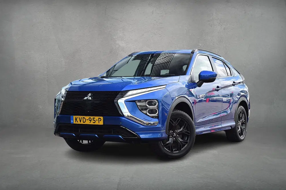 Mitsubishi Eclipse Cross 2.4 PHEV Black Edition uit 2022, foto 2
