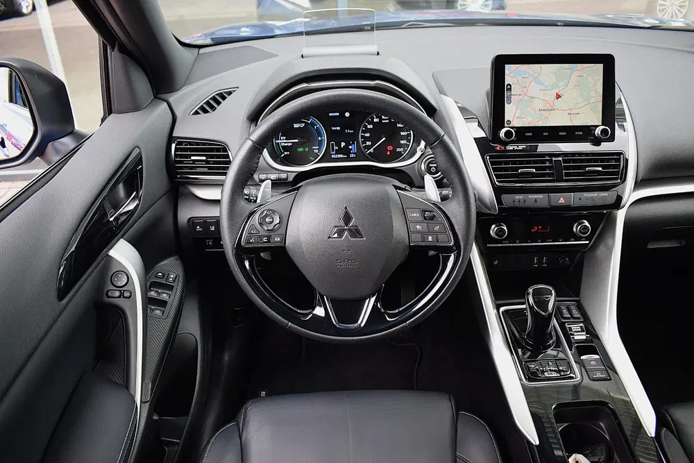 Mitsubishi Eclipse Cross 2.4 PHEV Black Edition uit 2022, foto 20