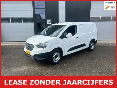 Opel Combo 1.5 d edition l2 h1 130 pk 3 personen uit 2021