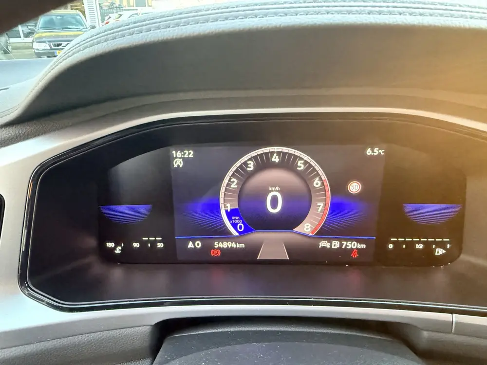 Volkswagen T-Roc 1.0 TSI Life | LED | Apple Carplay | Adapt. uit 2023, foto 6