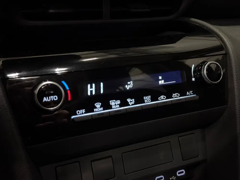 Toyota Yaris Cross 1.5 Hybrid 115 Active CARPLAY uit 2025, foto 18