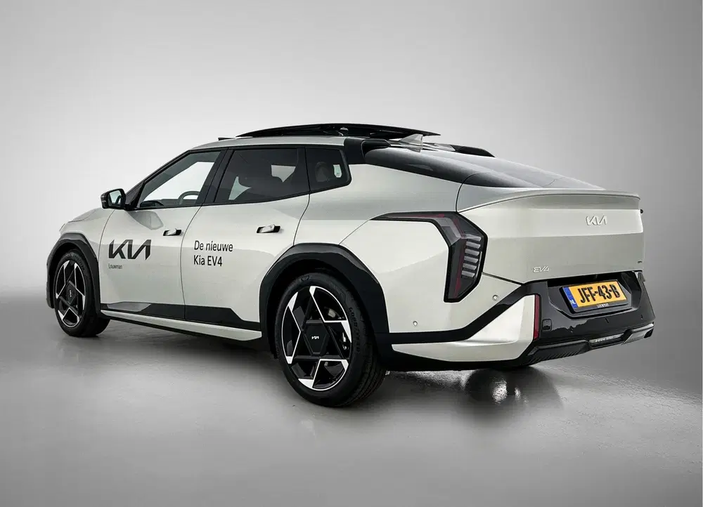Kia EV4 GT-PlusLine 81.4 kWh uit 2025, foto 17