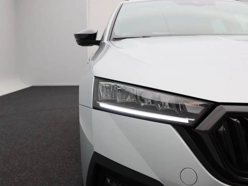 Skoda Octavia 1.4 TSI iV 204 Pk PHEV Sportline Busines uit 2024, foto 11