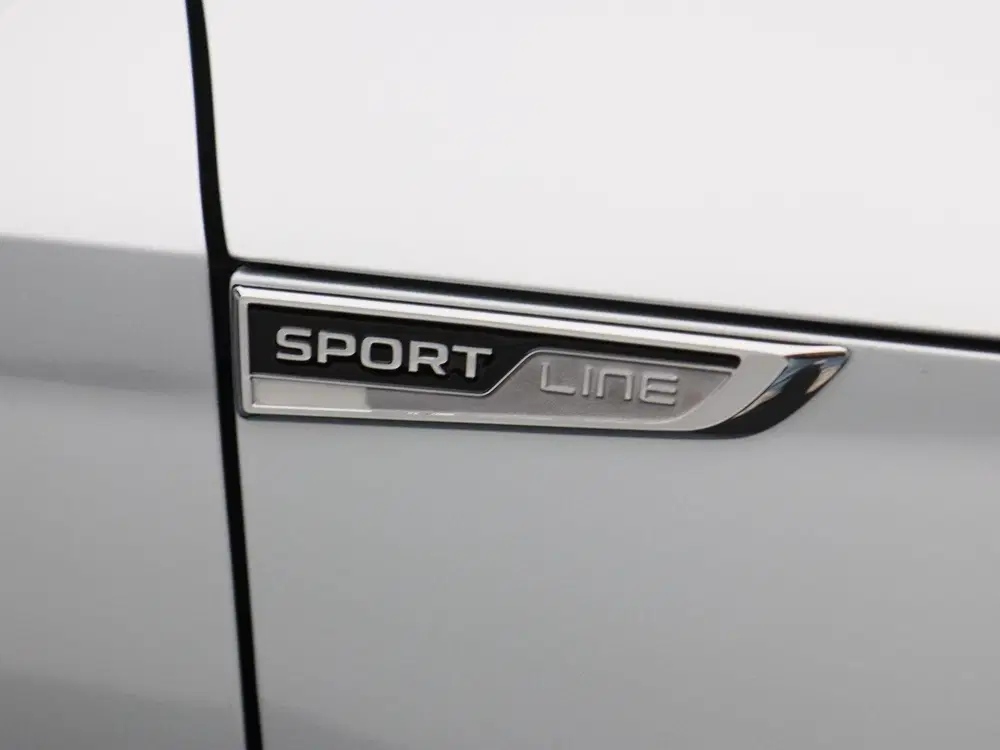 Skoda Octavia 1.4 TSI iV 204 Pk PHEV Sportline Busines uit 2024, foto 13