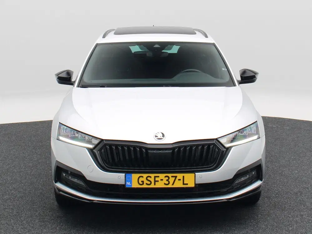 Skoda Octavia 1.4 TSI iV 204 Pk PHEV Sportline Busines uit 2024, foto 5