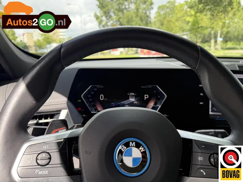 BMW iX1 eDrive20 67 kWh uit 2025, foto 11