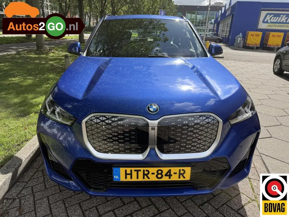 BMW iX1 eDrive20 67 kWh uit 2025, foto 3