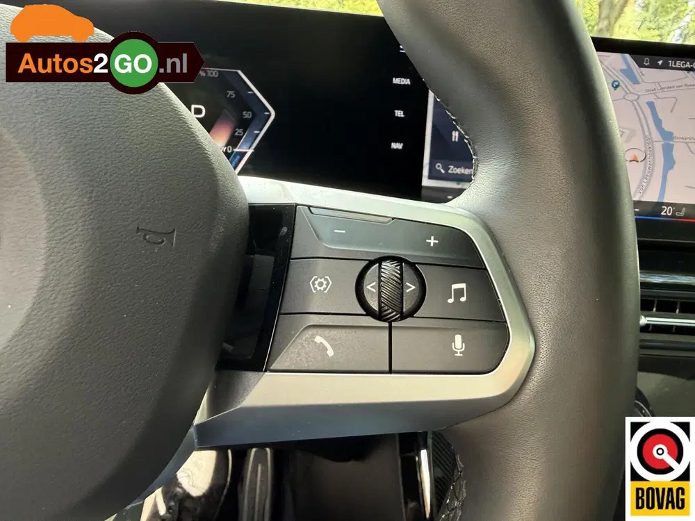 BMW iX1 eDrive20 67 kWh uit 2025, foto 9