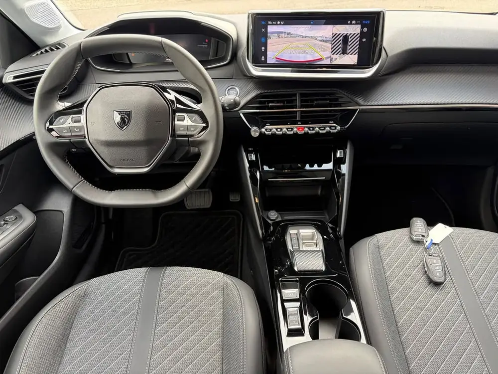 Peugeot 208 E-208 EV Allure Avantage 51 kWh NIEUW! (SOH) 98% uit 2025, foto 3