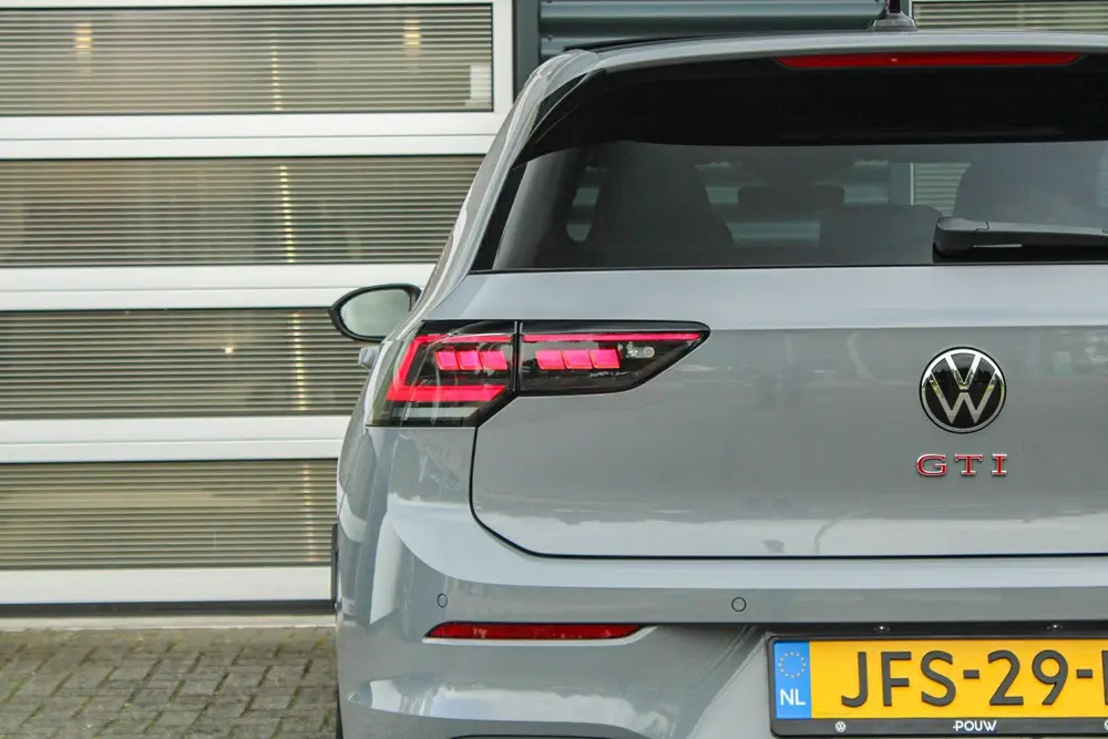 Volkswagen Golf GTI 2.0 TSI 265pk DSG | DCC Onderstel | Pano uit 2025, foto 12