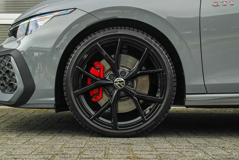 Volkswagen Golf GTI 2.0 TSI 265pk DSG | DCC Onderstel | Pano uit 2025, foto 15