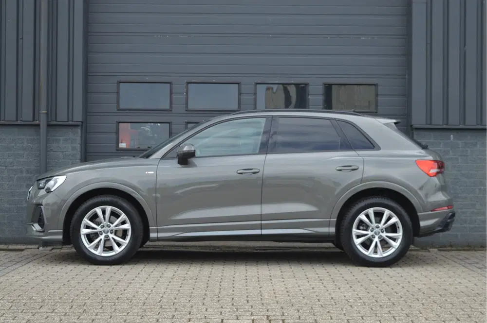 Audi Q3 35 TFSI Pro Line S uit 2020, foto 3