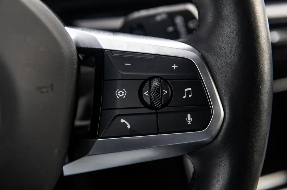 BMW iX1 EDrive 20 M Sport Live Cockpit I Mineralwe uit 2025, foto 11