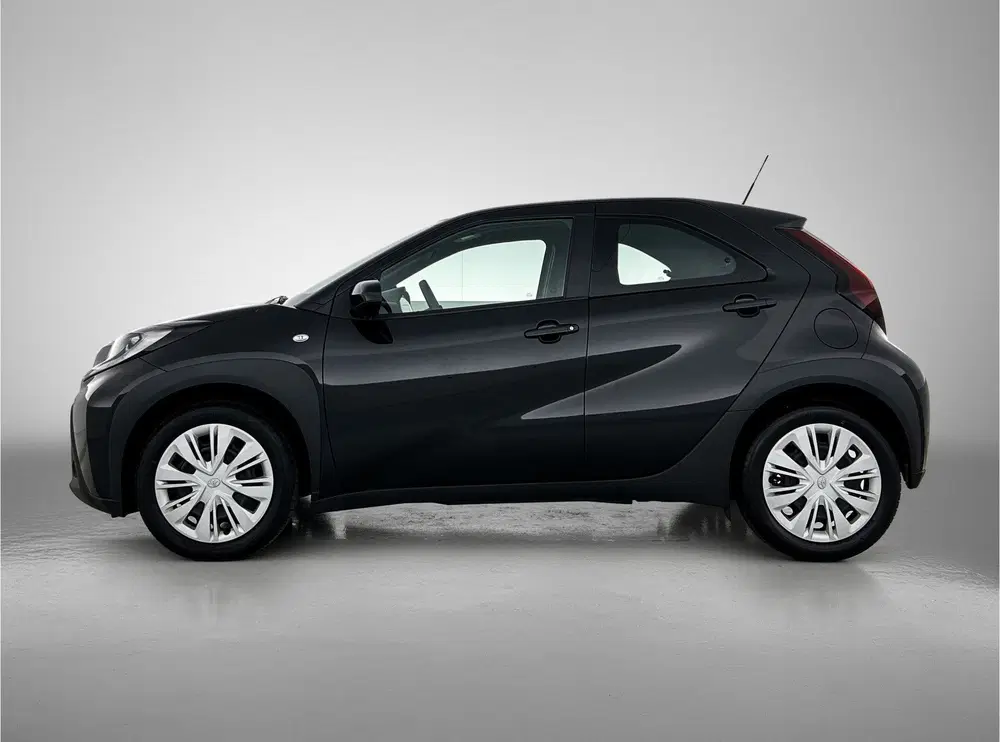 Toyota Aygo X 1.0 VVT-i Play Automaat uit 2024, foto 3