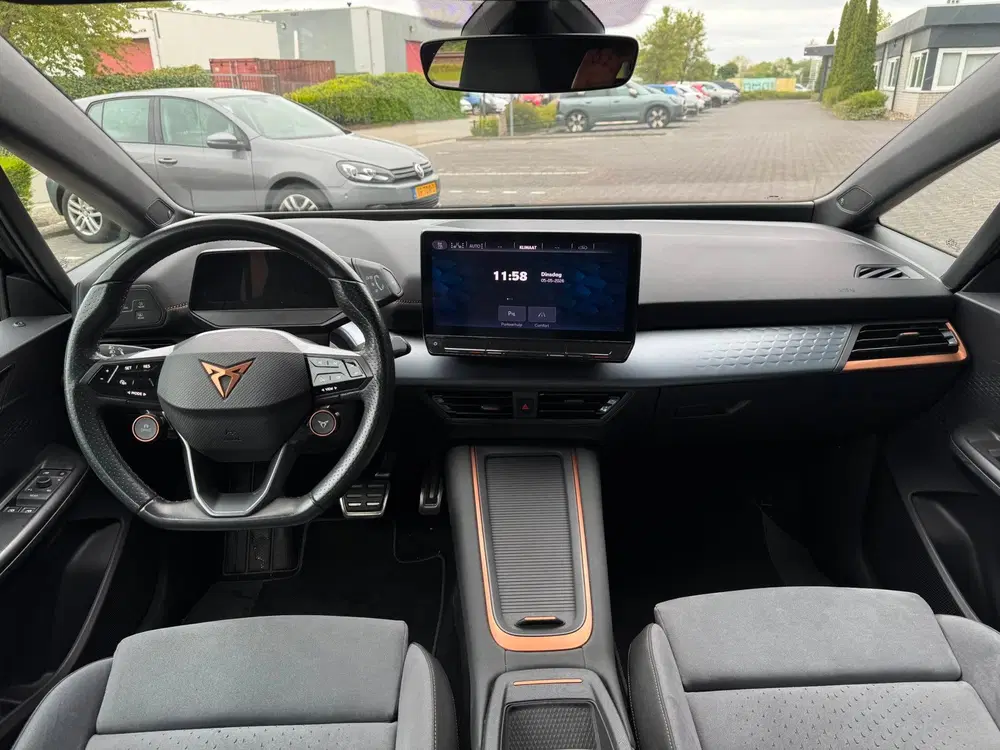 Cupra Born Copper Edition 82 kWh FULL LED uit 2022, foto 12