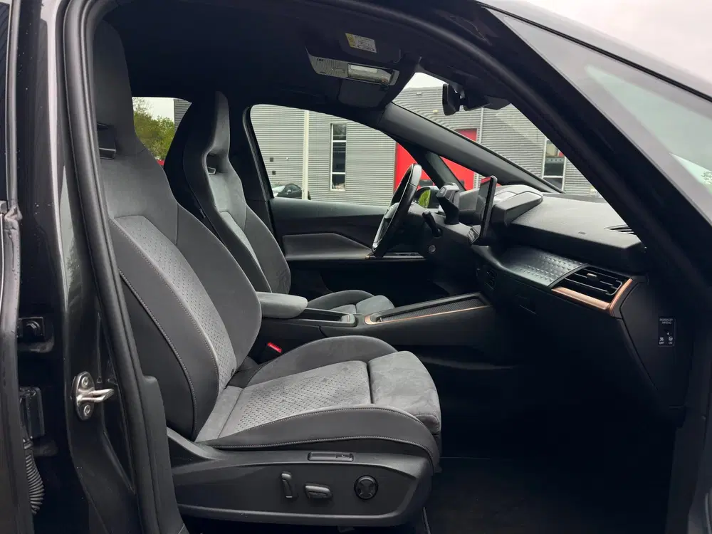 Cupra Born Copper Edition 82 kWh FULL LED uit 2022, foto 17