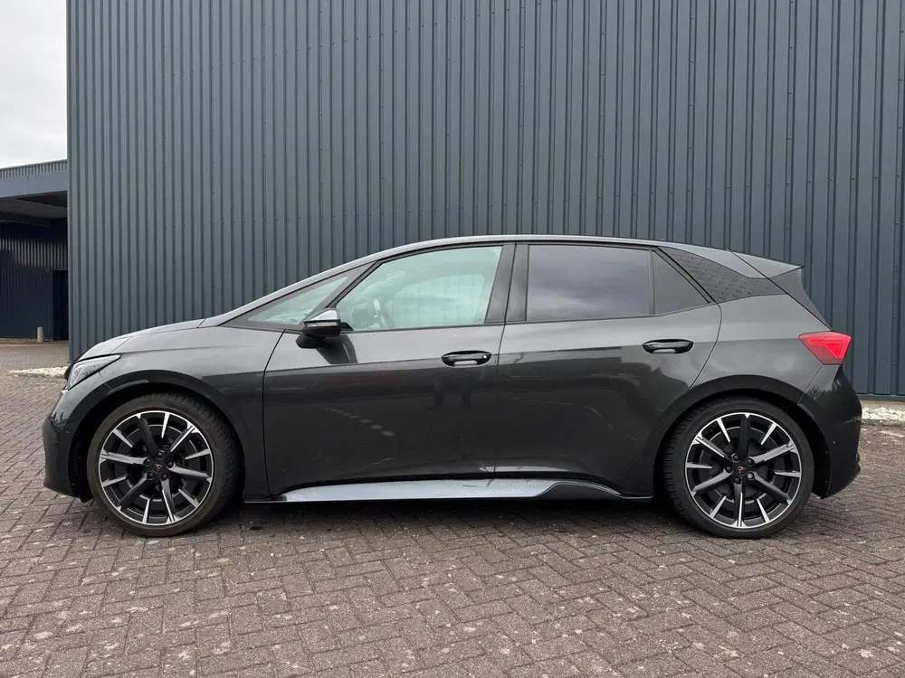 Cupra Born Copper Edition 82 kWh FULL LED uit 2022, foto 2