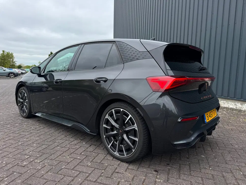 Cupra Born Copper Edition 82 kWh FULL LED uit 2022, foto 3