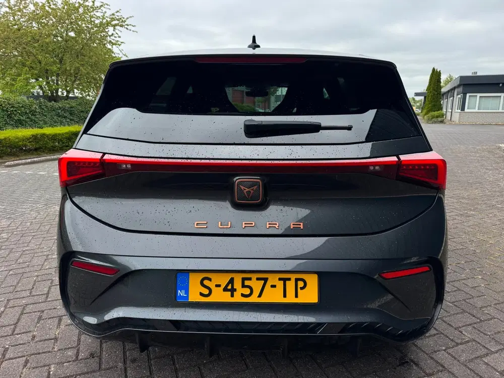 Cupra Born Copper Edition 82 kWh FULL LED uit 2022, foto 4