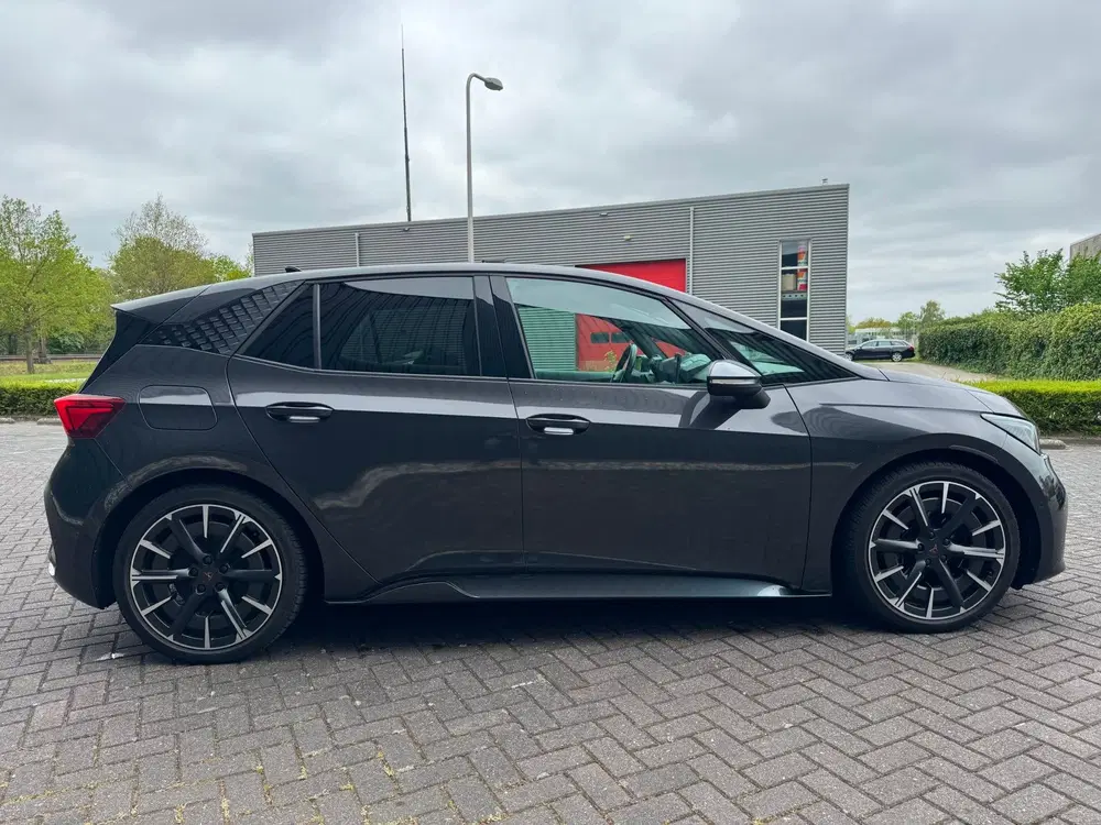 Cupra Born Copper Edition 82 kWh FULL LED uit 2022, foto 6