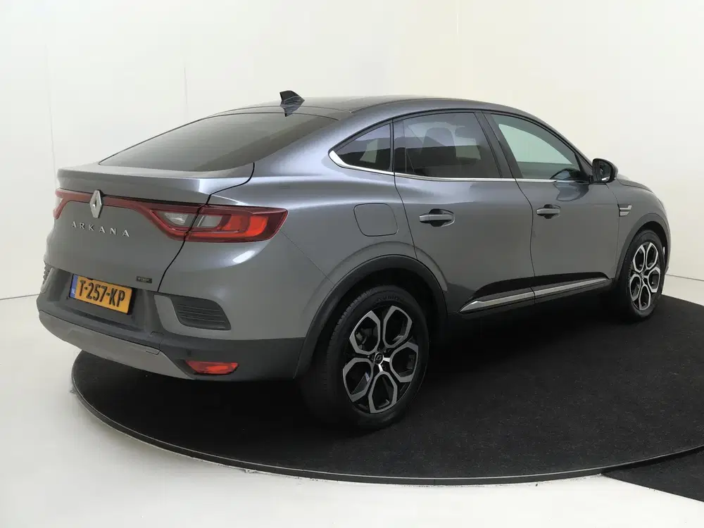 Renault Arkana 1.6 E-Tech hybrid 145 techno Metallic lak uit 2023, foto 4