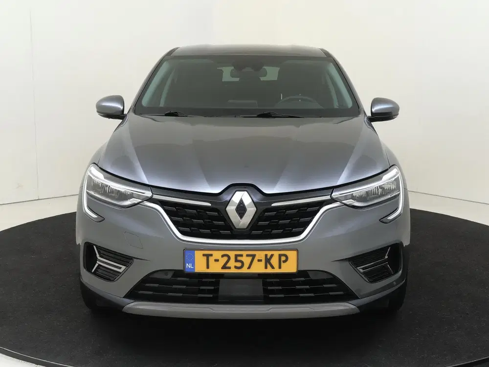Renault Arkana 1.6 E-Tech hybrid 145 techno Metallic lak uit 2023, foto 6