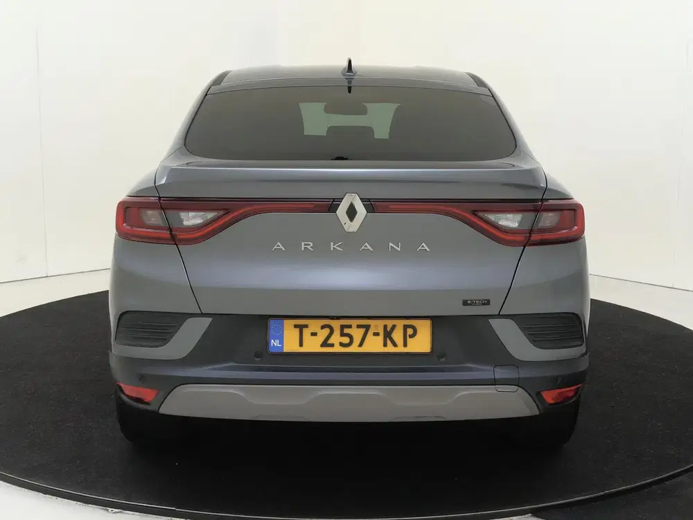 Renault Arkana 1.6 E-Tech hybrid 145 techno Metallic lak uit 2023, foto 7