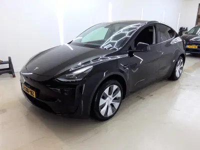 Tesla Model Y Standard RWD Plus 351pk 94.2% SoH [ TREKHA uit 2024