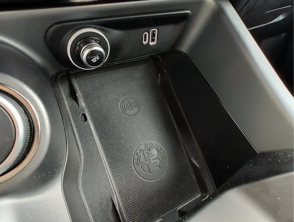 Alfa Romeo Tonale 1.5T HYBRID Ti AUTOMAAT Matrix LED | Keyle uit 2023, foto 19