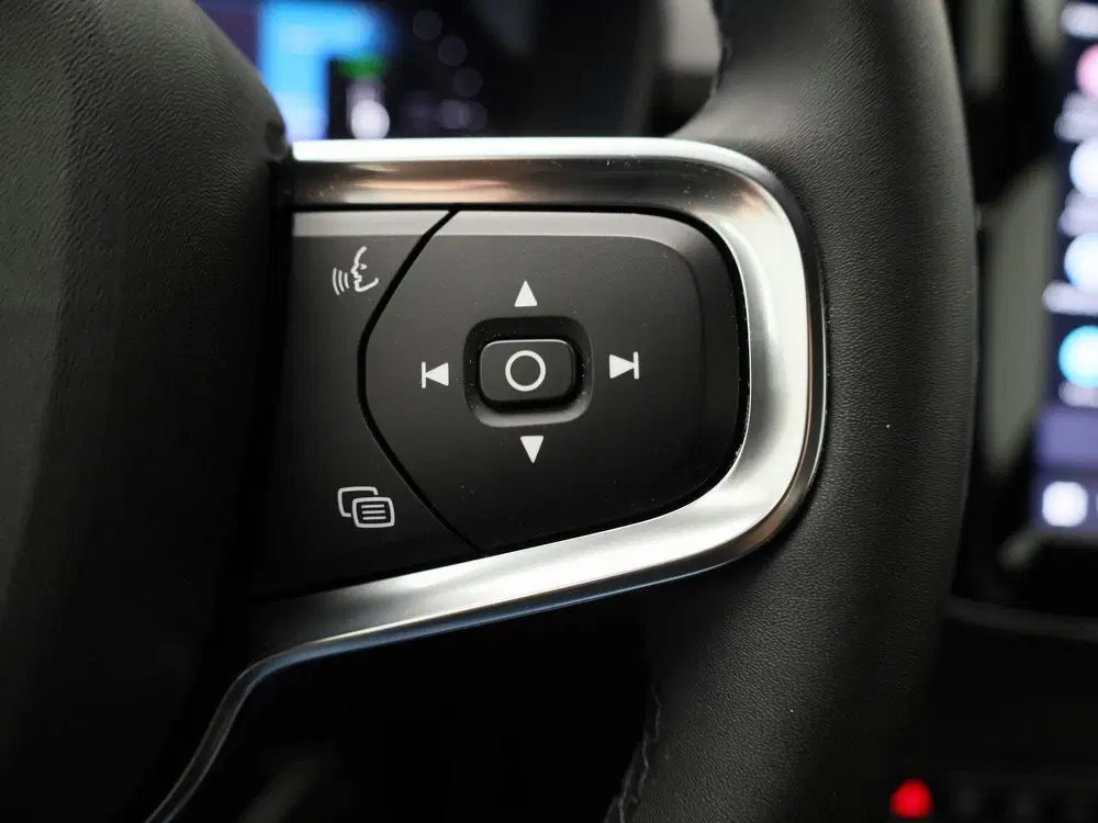 Volvo XC40 Recharge Core uit 2023, foto 16