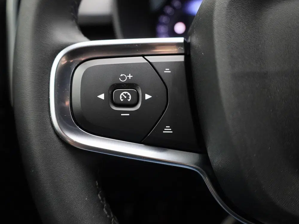 Volvo XC40 Recharge Core uit 2023, foto 18