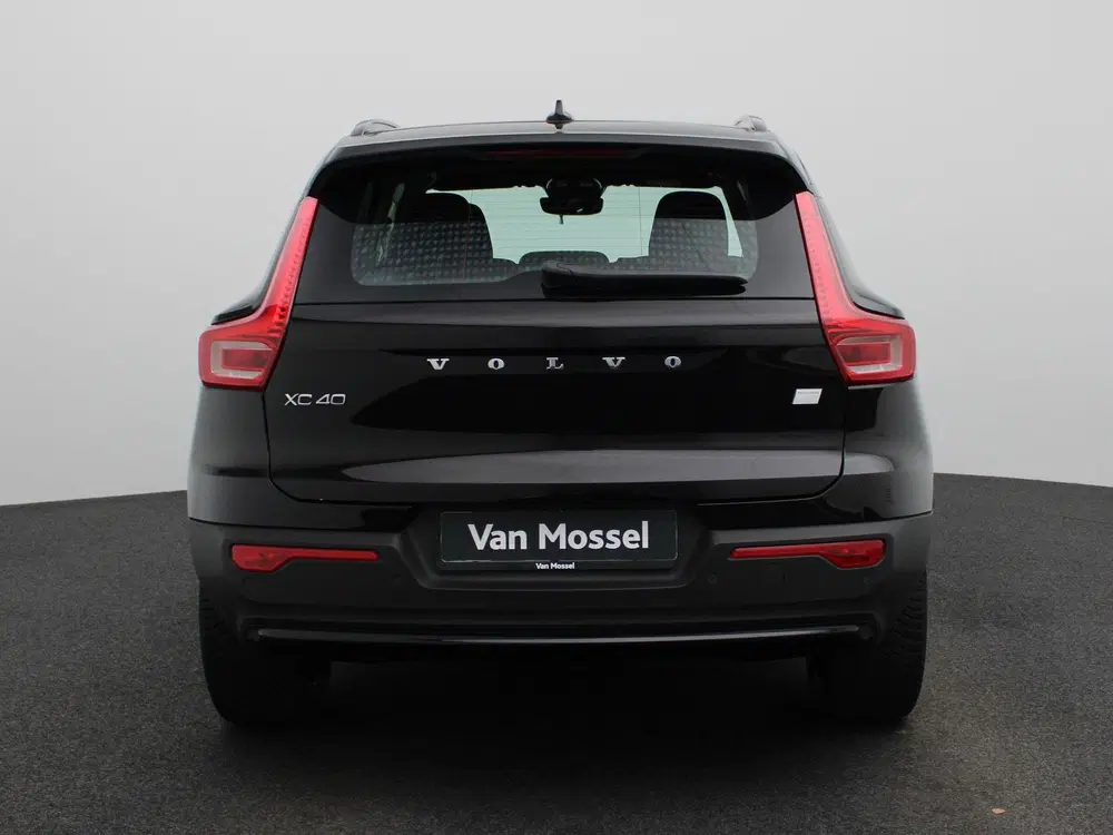 Volvo XC40 Recharge Core uit 2023, foto 5