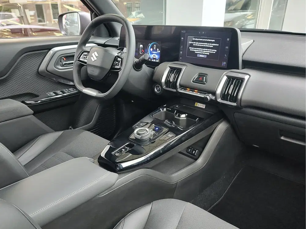 Suzuki Vitara STYLE 61 kWh uit 2026, foto 9