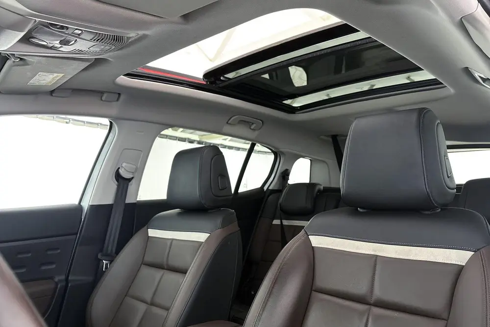 Citroën C5 Aircross Citroen C5 Aircross 1.6 PureTech Shine 180 uit 2019, foto 8