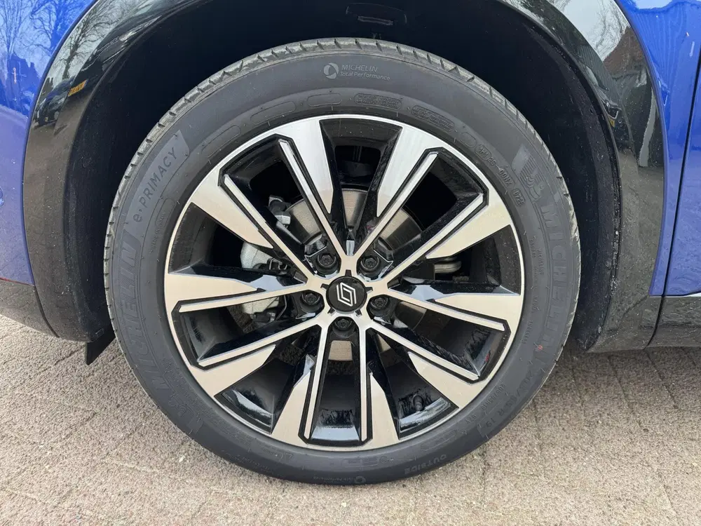 Renault Austral 1.3 160pk EDC X-tronic Techno 1.800kg trek uit 2025, foto 10