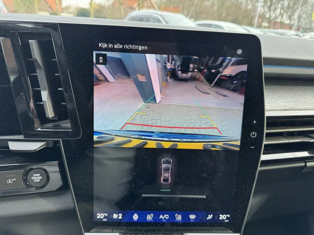 Renault Austral 1.3 160pk EDC X-tronic Techno 1.800kg trek uit 2025, foto 19