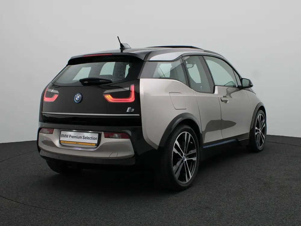 BMW i3 Business Edition Plus Sportpakket uit 2021, foto 2