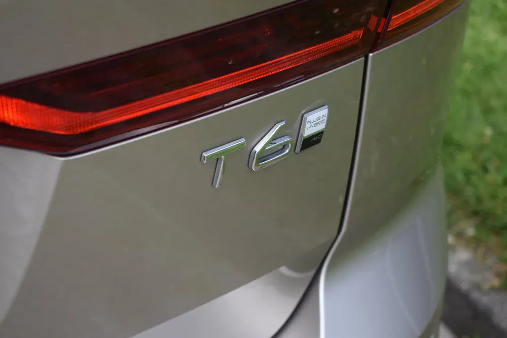 Volvo XC60 T6 AWD 350PK Automaat Plug-in Hybrid Plus uit 2025, foto 18