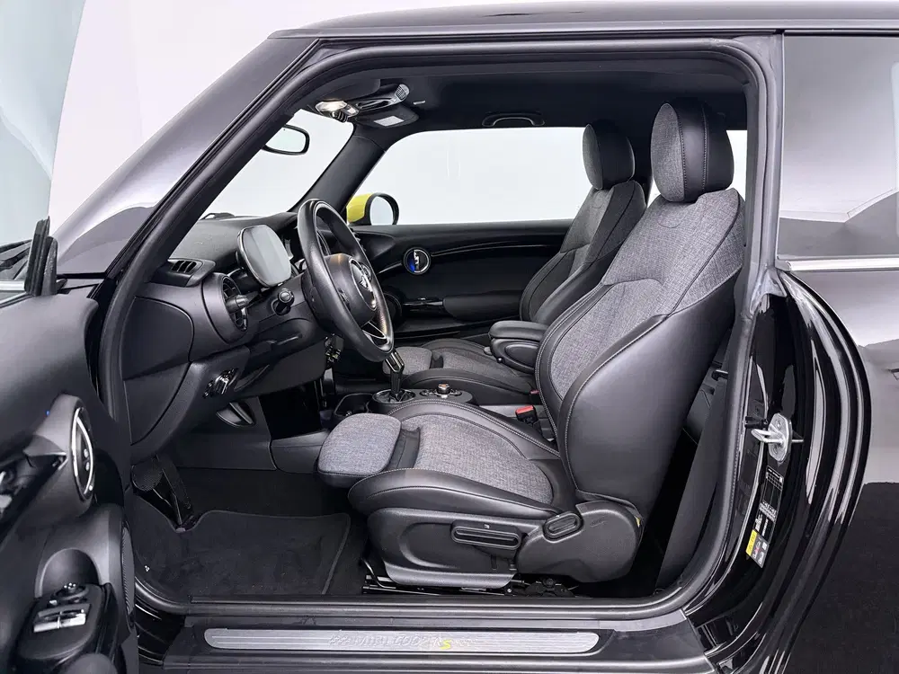 Mini Electric Essential 33 kWh (bj 2020 uit 2020, foto 8
