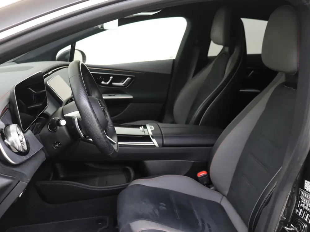 Mercedes-Benz EQE 300 Sport Edition 89 kWh uit 2024, foto 11