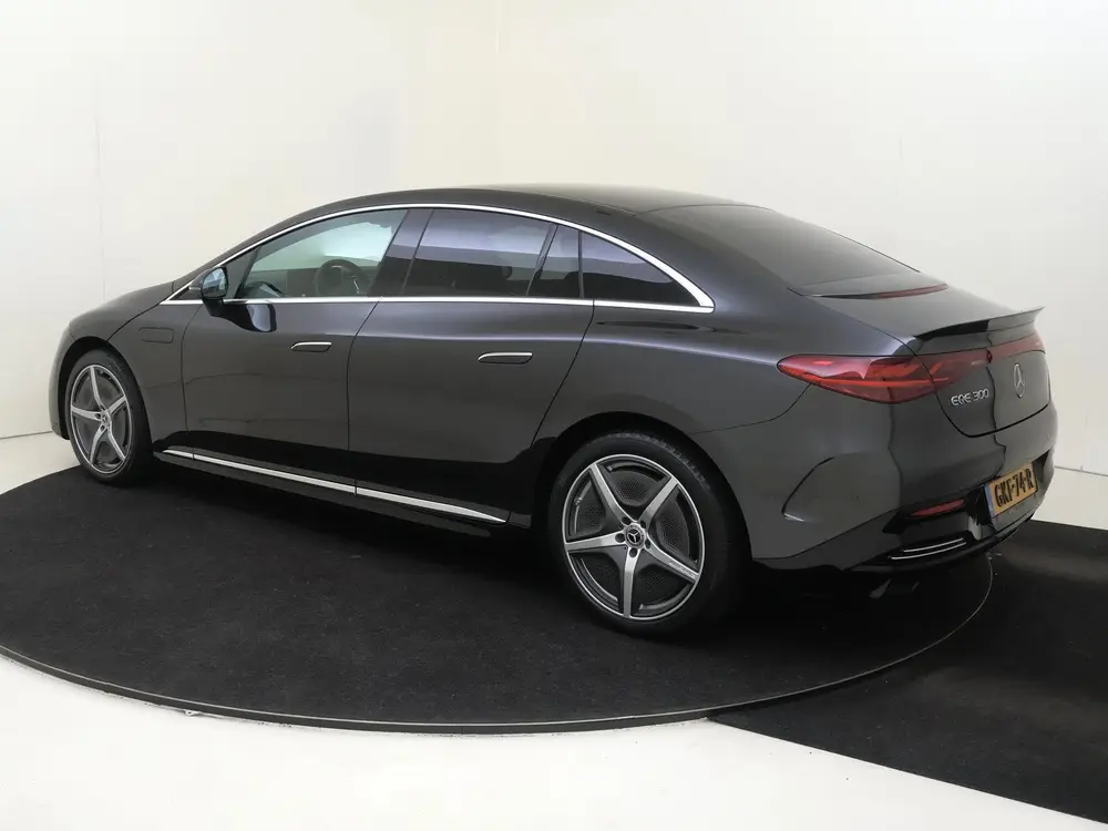 Mercedes-Benz EQE 300 Sport Edition 89 kWh uit 2024, foto 3