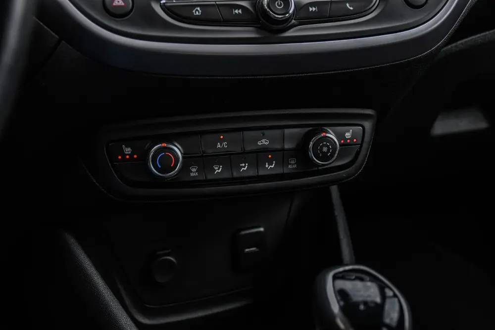 Opel Crossland X 1.2 120 Jaar Edition (bj 2019) uit 2019, foto 13