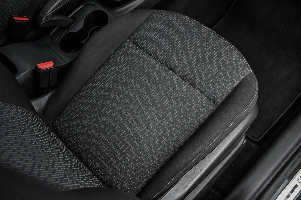 Opel Crossland X 1.2 120 Jaar Edition (bj 2019) uit 2019, foto 19
