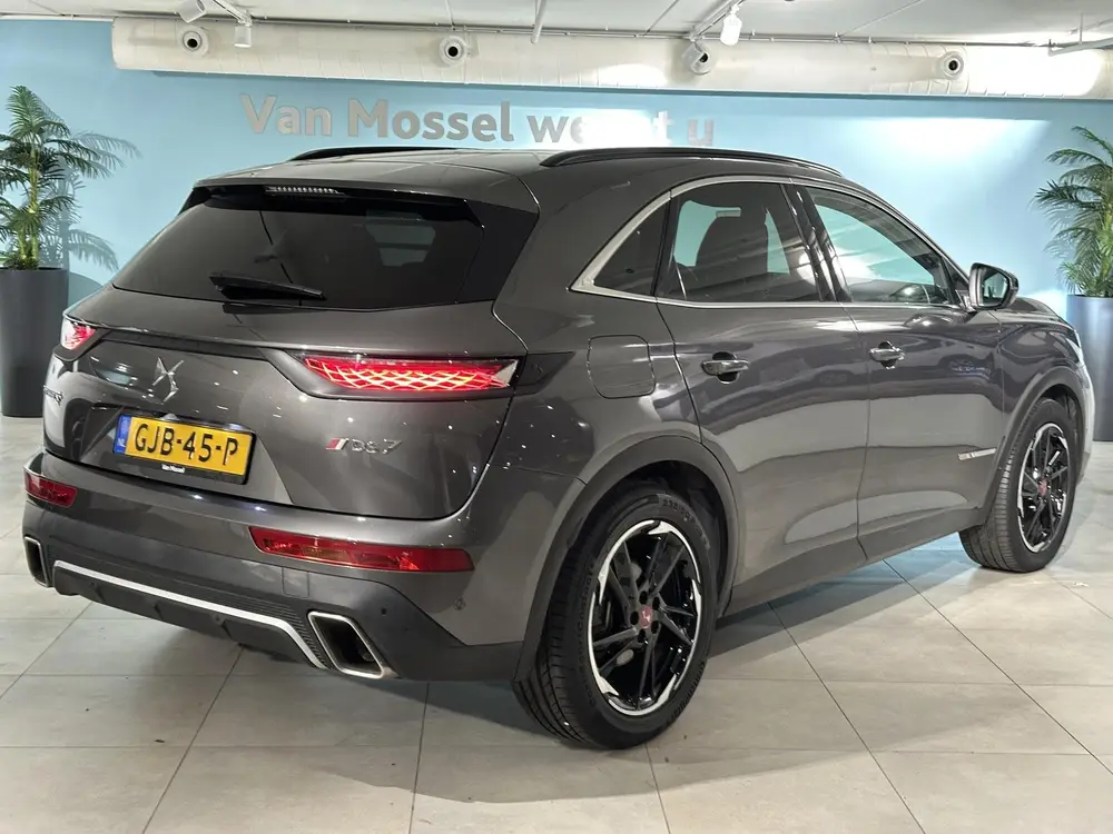 DS Automobiles DS 7 Crossback DS 7 Crossback E-Tense 4x4 Performance Lin uit 2020, foto 8