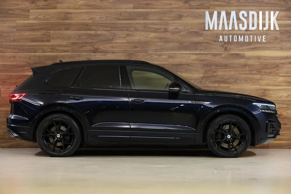 Volkswagen Touareg 3.0 TSi 4MOTION R|Massage|Pano|HUD|Trekha uit 2021, foto 6