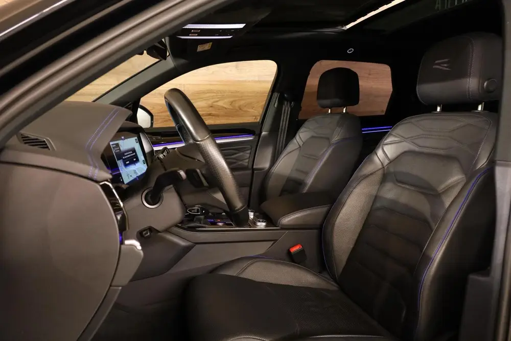 Volkswagen Touareg 3.0 TSi 4MOTION R|Massage|Pano|HUD|Trekha uit 2021, foto 7