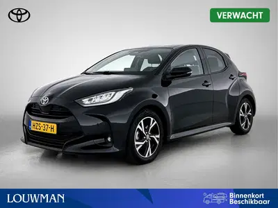 Toyota Yaris 1.5 Hybrid 115 Dynamic Comfort Pack uit 2025