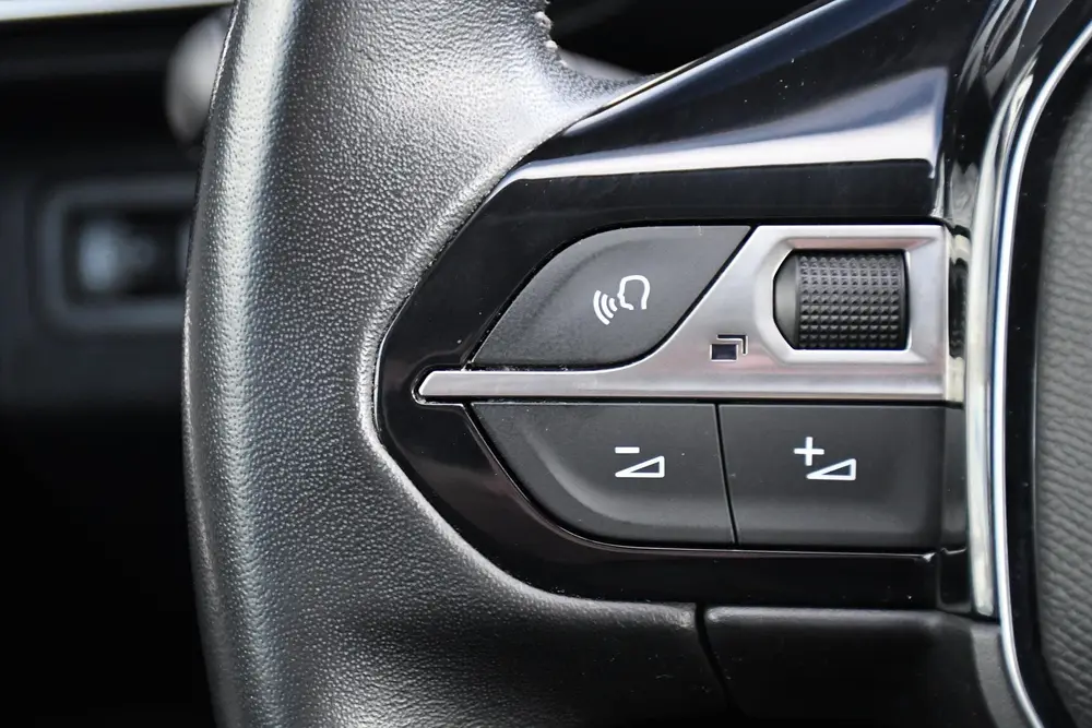 Peugeot 3008 1.2 Executive NAVIGATIE/ TREKHAAK/ CRUISE CONTR uit 2019, foto 15