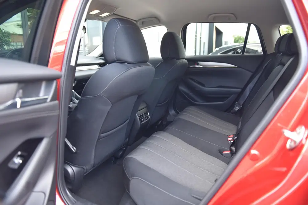 Mazda 6 2.0 SkyActiv-G 165 Trekhaak Navi Clima Cr uit 2020, foto 10
