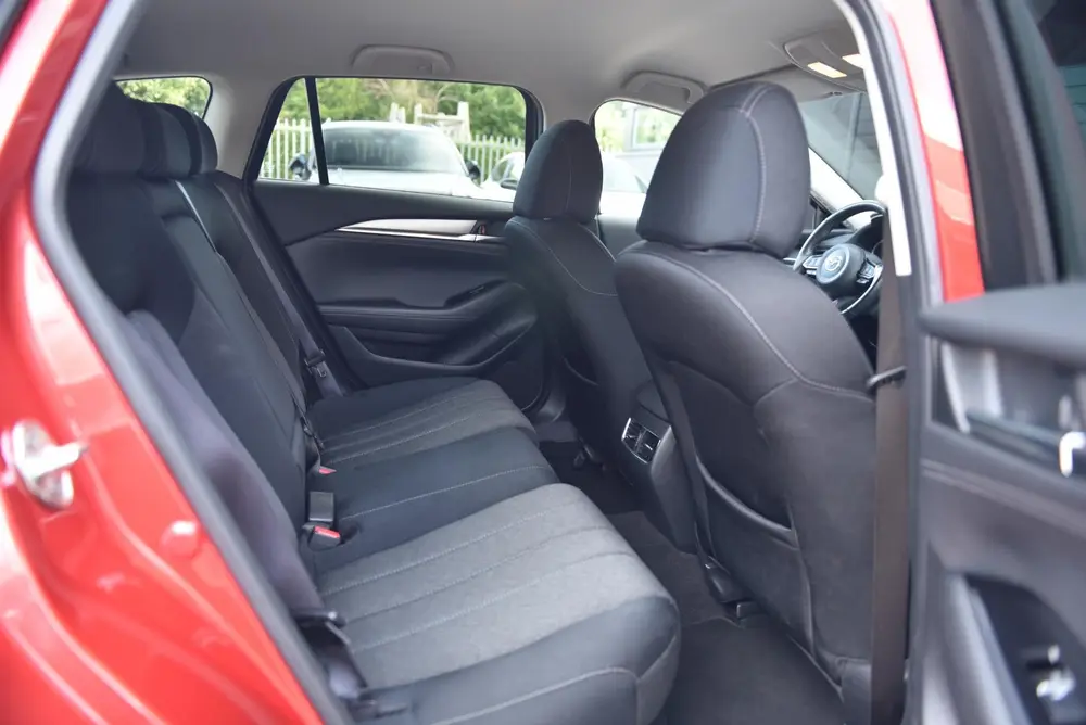 Mazda 6 2.0 SkyActiv-G 165 Trekhaak Navi Clima Cr uit 2020, foto 11